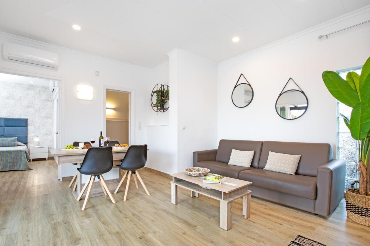 Villa Erika Beach House Malgrat de Mar Kültér fotó