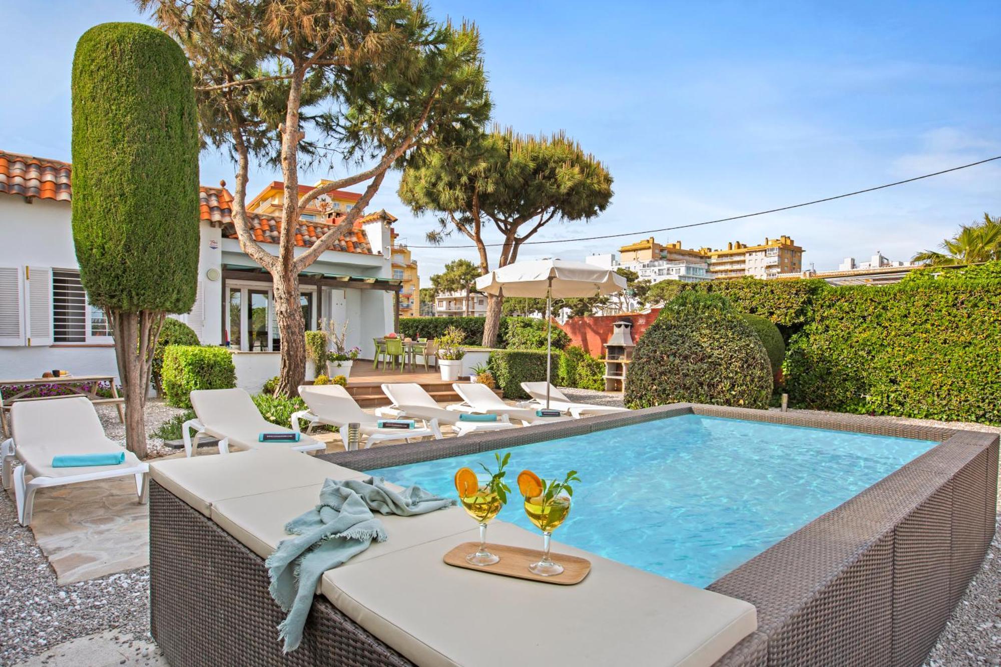 Villa Erika Beach House Malgrat de Mar Kültér fotó